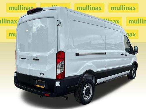 Oxford White 2026 Ford Transit-250 Base