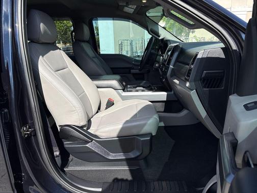 Blue Metallic 2021 Ford F-250 XLT