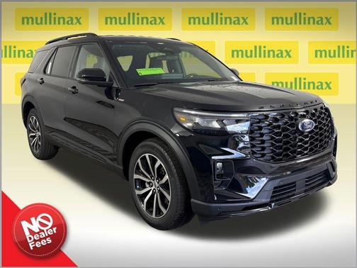Black Metallic 2026 Ford Explorer ST-Line