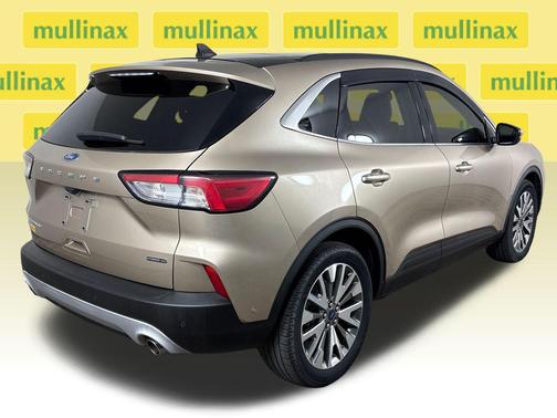 Desert Gold 2020 Ford Escape Titanium