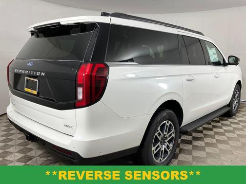 2025 Ford Expedition Max Active 4x2