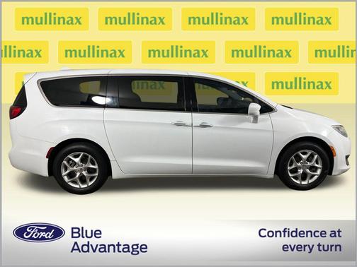 2019 Chrysler Pacifica Touring Plus