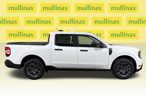 Oxford White 2026 Ford Maverick XLT