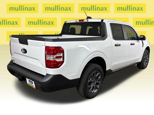 Oxford White 2026 Ford Maverick XLT