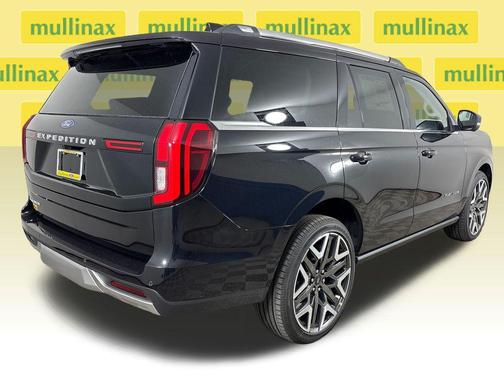 Black Metallic 2026 Ford Expedition Platinum