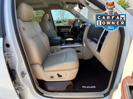 2014 RAM 3500 Laramie