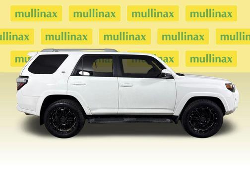 Super White 2015 Toyota 4Runner SR5