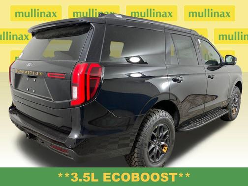 Agate Black Metallic 2026 Ford Expedition Tremor