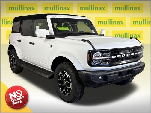 Oxford White 2026 Ford Bronco Outer Banks