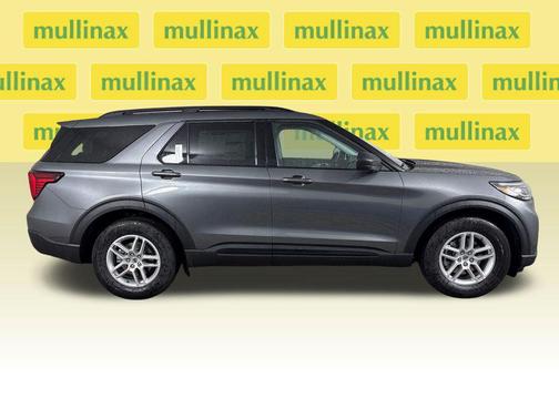 Carbonized Gray Metallic 2026 Ford Explorer Active