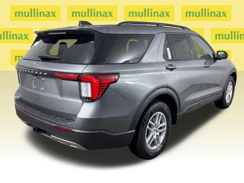 Carbonized Gray Metallic 2026 Ford Explorer Active
