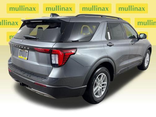 Carbonized Gray Metallic 2026 Ford Explorer Active