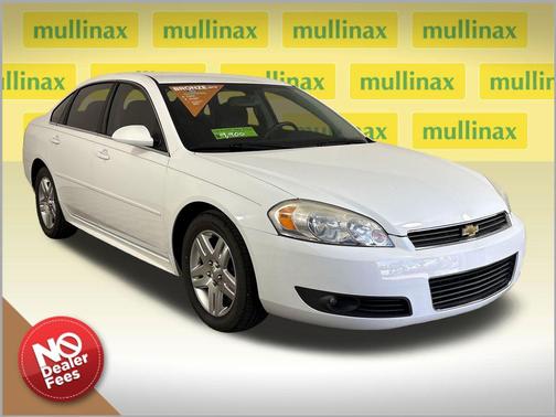 Summit White 2011 Chevrolet Impala LT