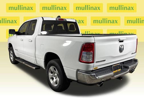 Bright White Clearcoat 2021 RAM 1500 Big Horn/Lone Star