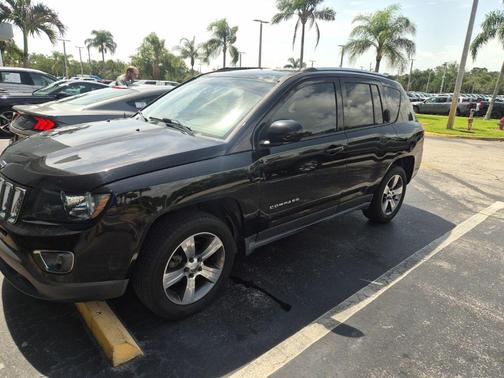 Black Clearcoat 2017 Jeep Compass High Altitude