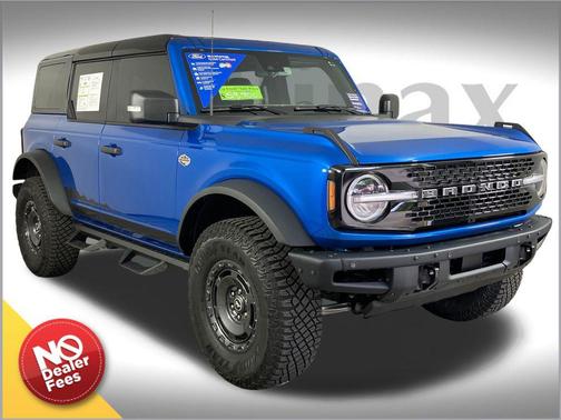 Blue Metallic 2024 Ford Bronco Wildtrak