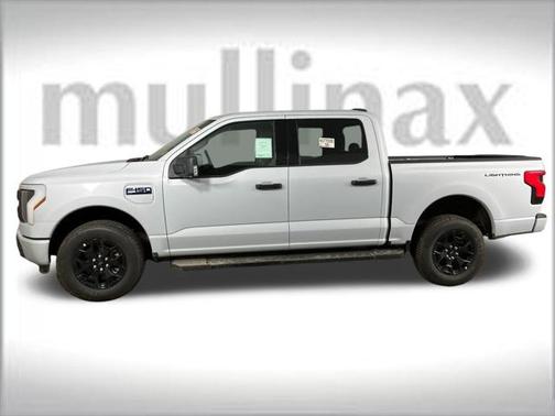 2025 Ford F-150 Lightning XLT