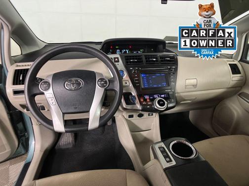 2013 Toyota Prius v Two