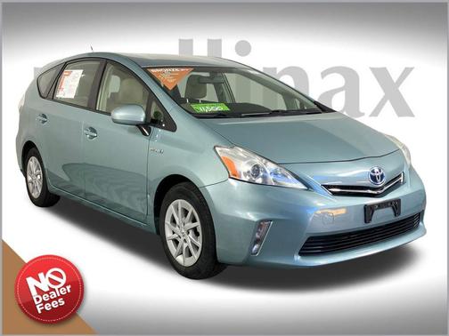 2013 Toyota Prius v Two