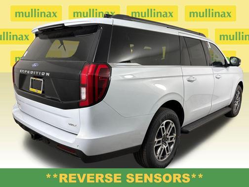 Space Silver Metallic 2026 Ford Expedition Max Active 4x2
