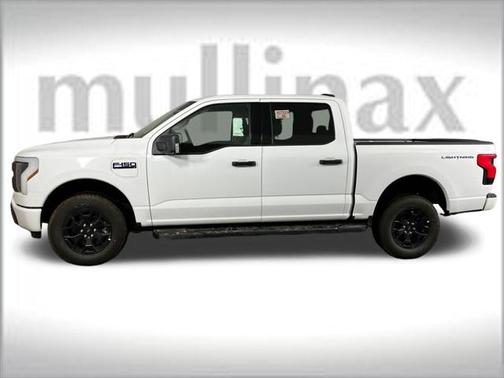 2025 Ford F-150 Lightning XLT