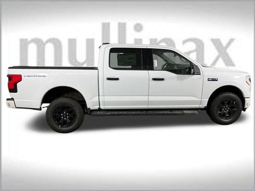 2025 Ford F-150 Lightning XLT