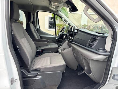 Oxford White 2024 Ford Transit-350 XLT