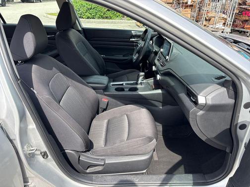 Brilliant Silver Metallic 2020 Nissan Altima 2.5 S