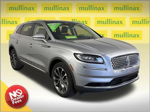 Radiance Metallic 2022 Lincoln Nautilus Reserve