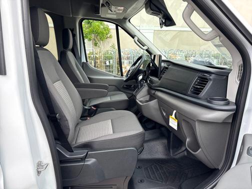 Oxford White 2026 Ford Transit-350 XL