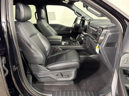 Agate Black Metallic 2026 Ford F-150 Lariat