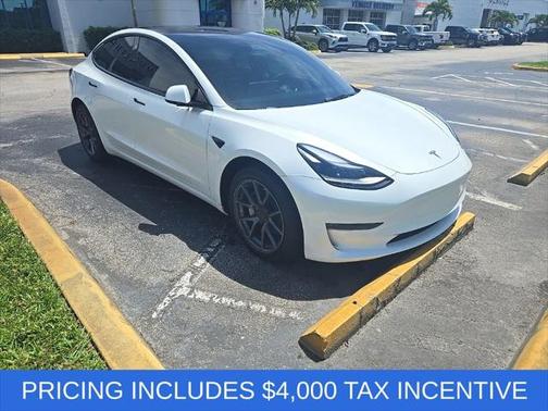 2023 Tesla Model 3 Standard Range