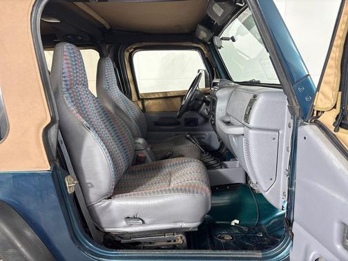 1997 Jeep Wrangler Sport