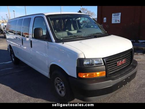 2023 GMC Savana 3500 3500 155'' WB