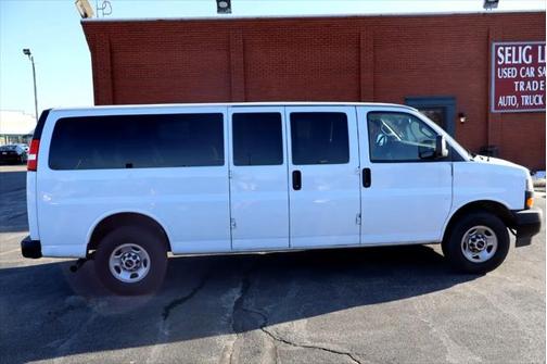 2023 GMC Savana 3500 3500 155'' WB