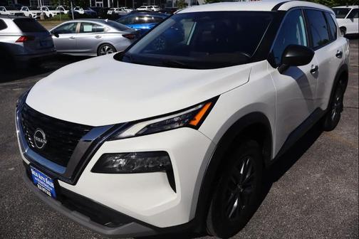 White 2023 Nissan Rogue S