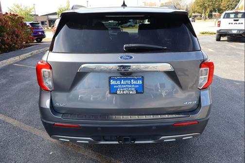 2021 Ford Explorer XLT AWD