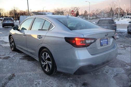 2022 Subaru Legacy Base