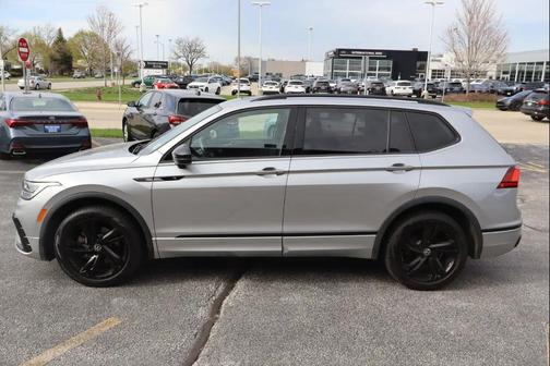Gray 2023 Volkswagen Tiguan 2.0T SE R-Line Black 4MOTION