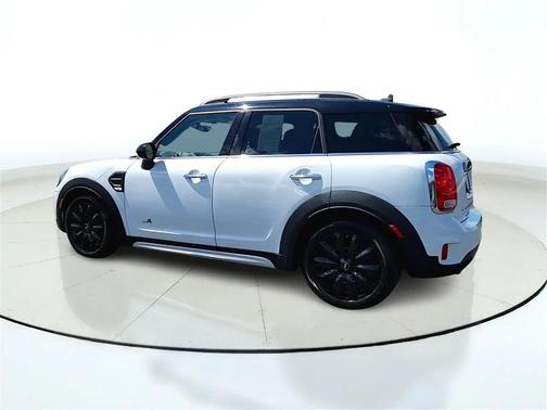 White 2017 MINI Countryman Cooper ALL4