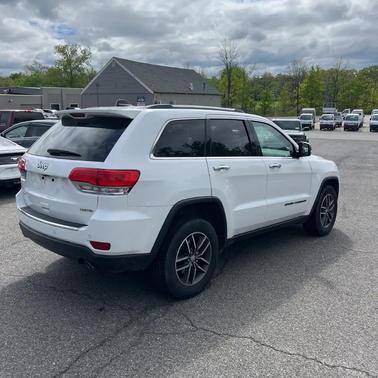 White 2018 Jeep Grand Cherokee Limited