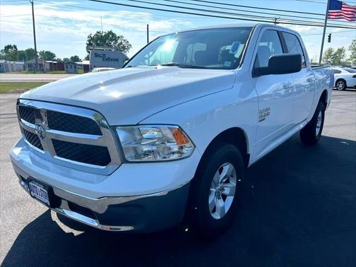 2021 RAM 1500 Classic SLT