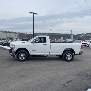2020 RAM 2500 Tradesman Regular Cab 4X4 8' Box