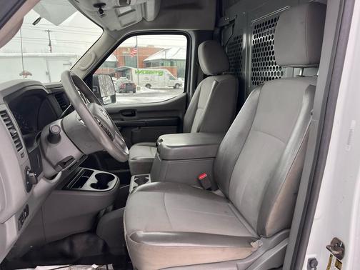 2019 Nissan NV Cargo NV3500 HD S V8