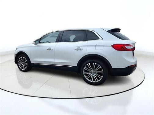 Pearl White 2018 Lincoln MKX Reserve