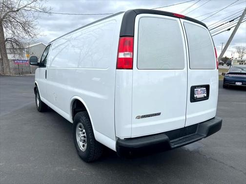 2021 Chevrolet Express 2500 RWD 2500 Regular Wheelbase WT