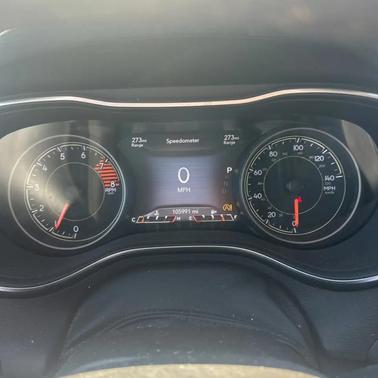 White 2019 Jeep Cherokee Limited