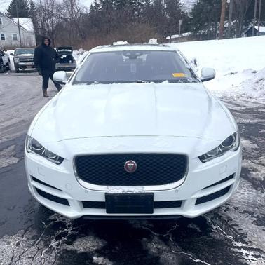2019 Jaguar XE 25t Premium