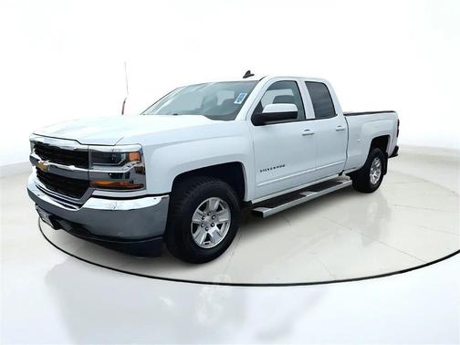 White 2019 Chevrolet Silverado 1500 1LT