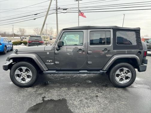 2018 Jeep Wrangler JK Unlimited Sahara